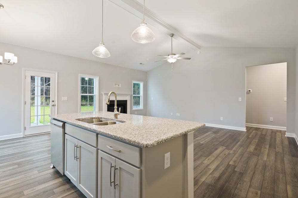 2,090sf New Home in Hampstead, NC